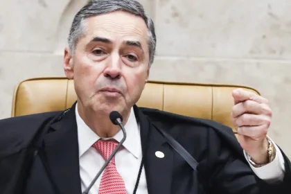 barroso-pede-retomada-do-julgamento-sobre-descriminalizacao-do-aborto 
