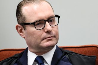 zanin-vota-contra-desoneracao,-mas-mantem-acordo-para-compensacao