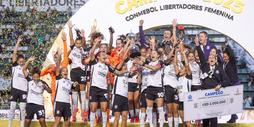 libertadores:-corinthians-faz-historia-com-tricampeonato-consecutivo
