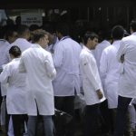 revalida-2025/2:-prazo-para-envio-de-diploma-medico-comeca-hoje