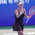 luisa-stefani-retorna-ao-top-20-e-comemora-inedita-vaga-no-finals