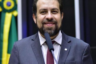 boulos-diz-que-colocara-governo-na-rua,-ouvindo-demandas-populares