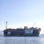 leilao-de-pre-sal-vende-5-dos-7-blocos-ofertados;-agio-chega-a-251,63%