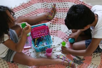 ebc-define-recomendacao-sobre-tratamento-a-criancas-e-adolescentes