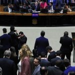 camara-aprova-urgencia-para-votar-projeto-que-cria-bancada-crista