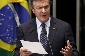 secretaria-diz-que-nao-tinha-e-mail-do-stf-para-informar-sobre-collor