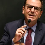 prefeito-do-rio-apoia-operacao-policial-contra-o-comando-vermelho