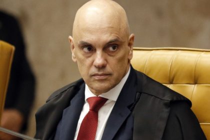 moraes-pede-que-filipe-martins-explique-perda-do-sinal-da-tornozeleira