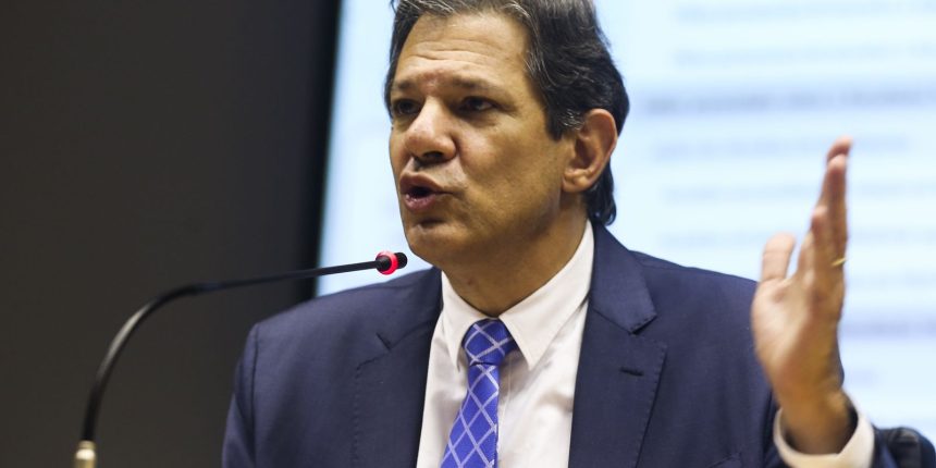 medidas-de-corte-de-gastos-serao-inseridas-em-novo-projeto,-diz-haddad