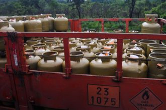 beneficiarios-com-nis-final-8-recebem-auxilio-gas-nesta-quarta-feira