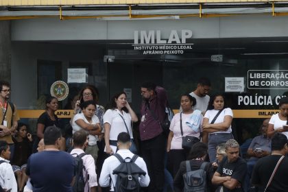 familias-de-mortos-em-operacao-no-rio-reclamam-de-falta-de-informacao