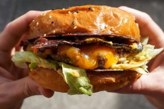 nosso-cerebro-avalia-os-alimentos-em-milissegundos,-muito-antes-de-decidirmos-come-los