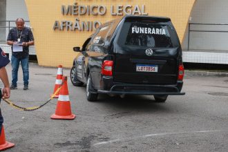 iml-ja-liberou-89-corpos-de-mortos-em-megaoperacao,-diz-governo-do-rj