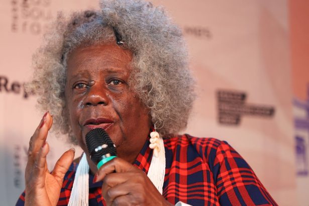 conceicao-evaristo-e-a-1a-personalidade-homenageada-em-vida-pela-flup