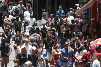 ibge-revela-nomes-e-sobrenomes-mais-comuns-do-pais;-veja-a-lista