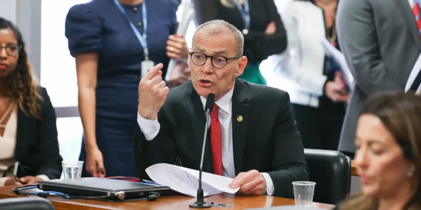 senador-fabiano-contarato-vai-presidir-cpi-do-crime-organizado