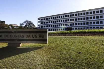 camara-aprova-pec-que-considera-tribunais-de-contas-orgaos-permanentes