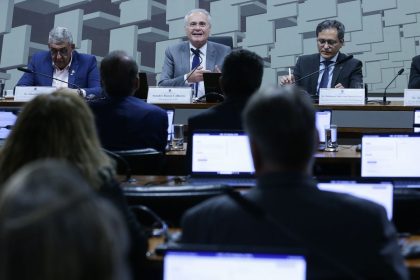 comissao-do-senado-aprova-isencao-do-ir-para-quem-ganha-ate-rs-5-mil