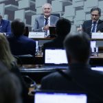 comissao-do-senado-aprova-isencao-do-ir-para-quem-ganha-ate-rs-5-mil