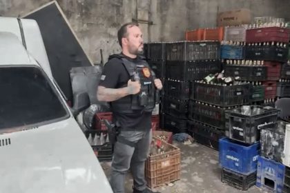 policia-de-sp-faz-operacao-contra-comercio-de-bebidas-adulteradas