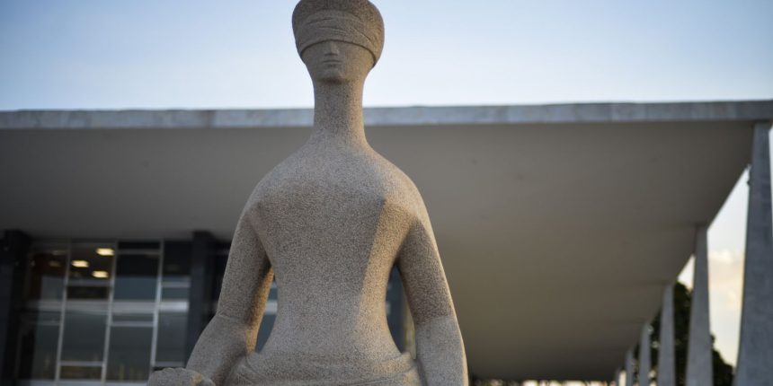 stf-tem-2-votos-para-condenar-bolsonaro-a-27-anos-de-prisao