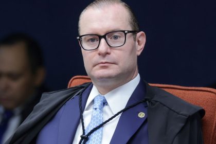 stf-forma-maioria-para-manter-condenacao-de-bolsonaro-e-aliados