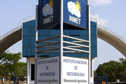 apos-tornado,-massa-fria-deve-derrubar-temperaturas-no-parana