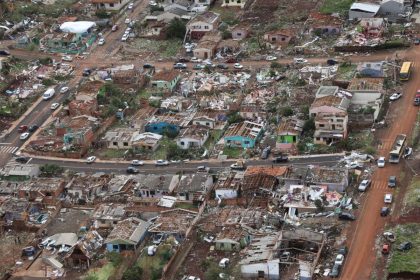 apos-tornado,-enem-e-suspenso-em-rio-bonito-do-iguacu,-no-parana