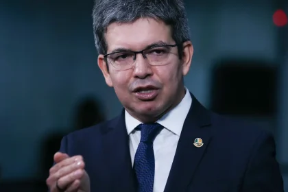 randolfe:-governo-quer-integrar-policias-e-penas-duras-contra-faccoes