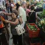 inpc-recua-para-0,03%-em-outubro-e-acumula-4,49%-em-12-meses