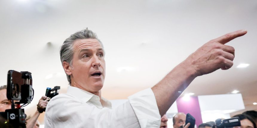 governador-democrata-da-california-critica-ausencia-dos-eua-na-cop30