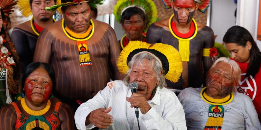 cacique-raoni-critica-exploracao-de-petroleo-na-amazonia-durante-cop30