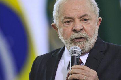 governo-vai-criar-8,6-mil-cargos-de-professores-e-tecnicos-em-educacao