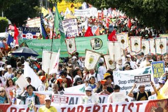 marcha-pelo-clima-reune-70-mil-e-leva-forca-amazonica-as-ruas-de-belem