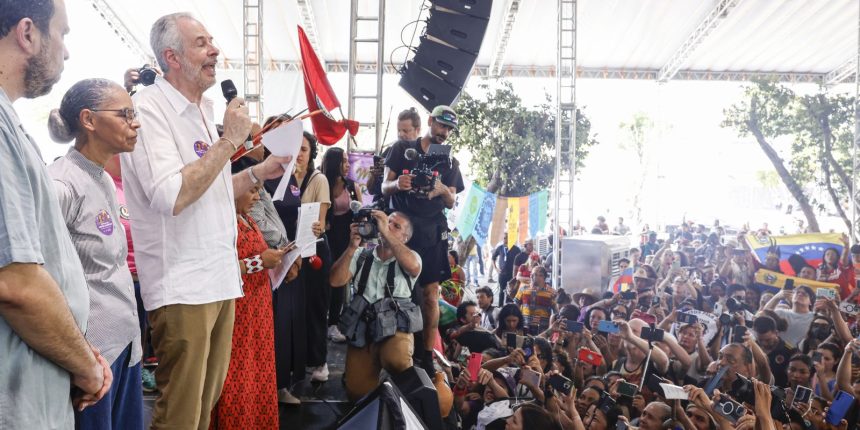 correa-do-lago-promete-levar-pleitos-da-cupula-dos-povos-a-cop30