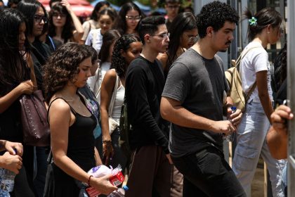 enem:-provas-foram-longas,-mas-com-questoes-faceis,-dizem-candidatos