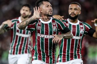 em-um-classico-movimento,-fluminense-derrota-flamengo-no-maracana