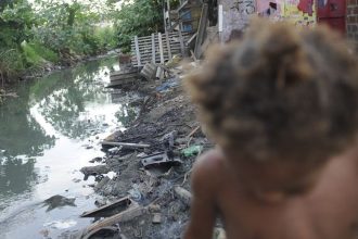 unicef:-mais-de-400-milhoes-de-criancas-vivem-em-privacao-severa