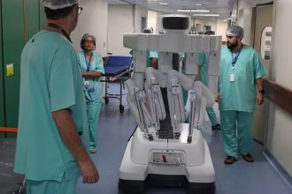 inca-ganha-primeiro-centro-de-treinamento-em-cirurgia-robotica-do-sus