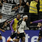 depay-e-yuri-alberto-desequilibram-e-corinthians-vence-majestoso