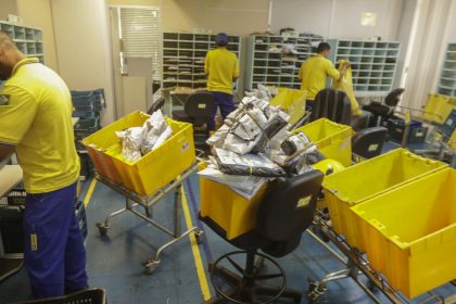 correios-aprovam-demissao-voluntaria-e-fechamento-de-agencias