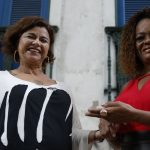 maior-roda-de-samba-homenageia-d.-ivone-lara-e-nilze-carvalho,-no-rio