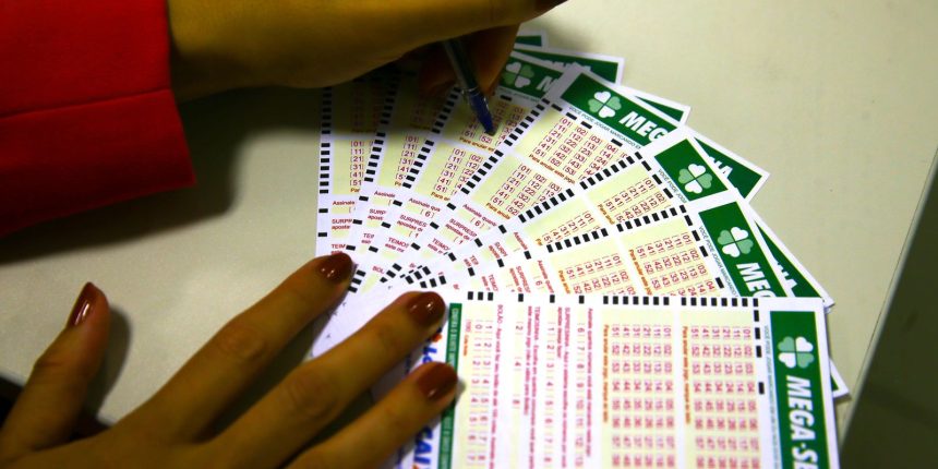 mega-sena-sorteia-neste-sabado-premio-estimado-em-r$-10-milhoes