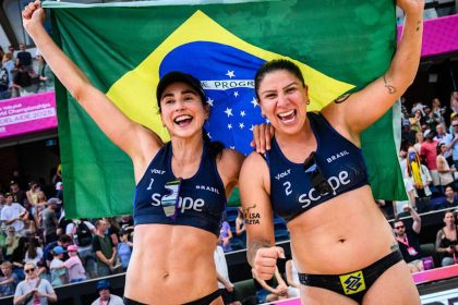 carol-soberg-e-rebecca-faturam-bronze-no-mundial-de-volei-de-praia