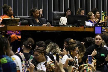 sessao-solene-na-camara-homenageia-marcha-das-mulheres-negras