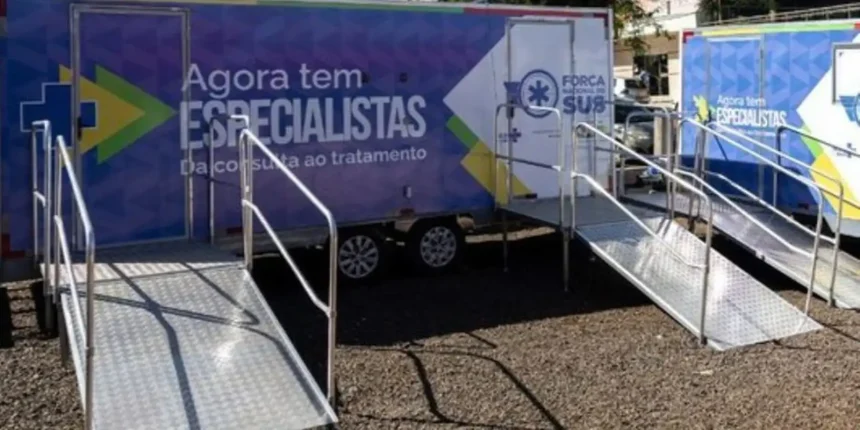 saude-instala-consultorios-moveis-em-cidade-devastada-por-tornado