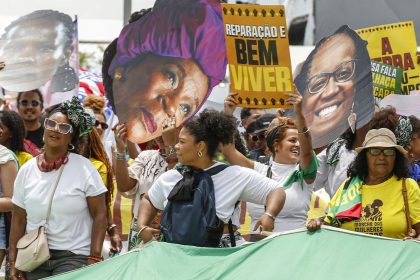 marcha-em-brasilia-une-mulheres-de-todo-pais-na-luta-contra-o-racismo
