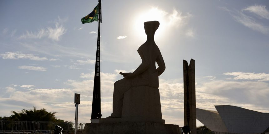 stf-estabelece-fim-do-processo-de-bolsonaro,-torres-e-ramagem