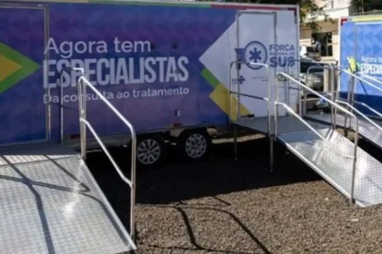 saude-instala-consultorios-moveis-em-cidade-devastada-por-tornado