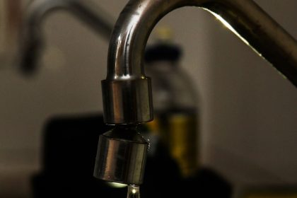 brasil-perde-6-mil-piscinas-de-agua-tratada-por-dia,-diz-estudo